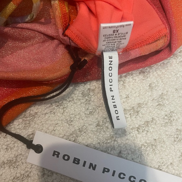 Robin Piccone bikini top size xs - Picture 3 of 3